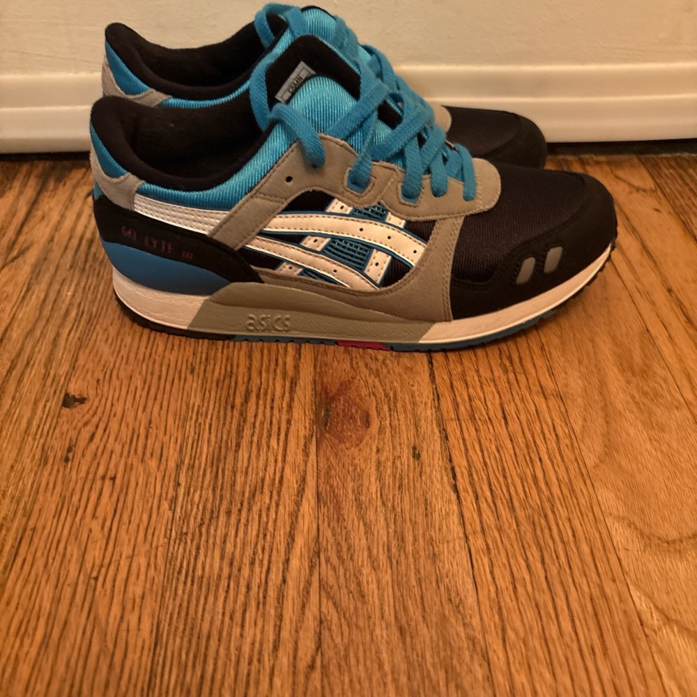 Asics Kids' Black and Blue Sneakers